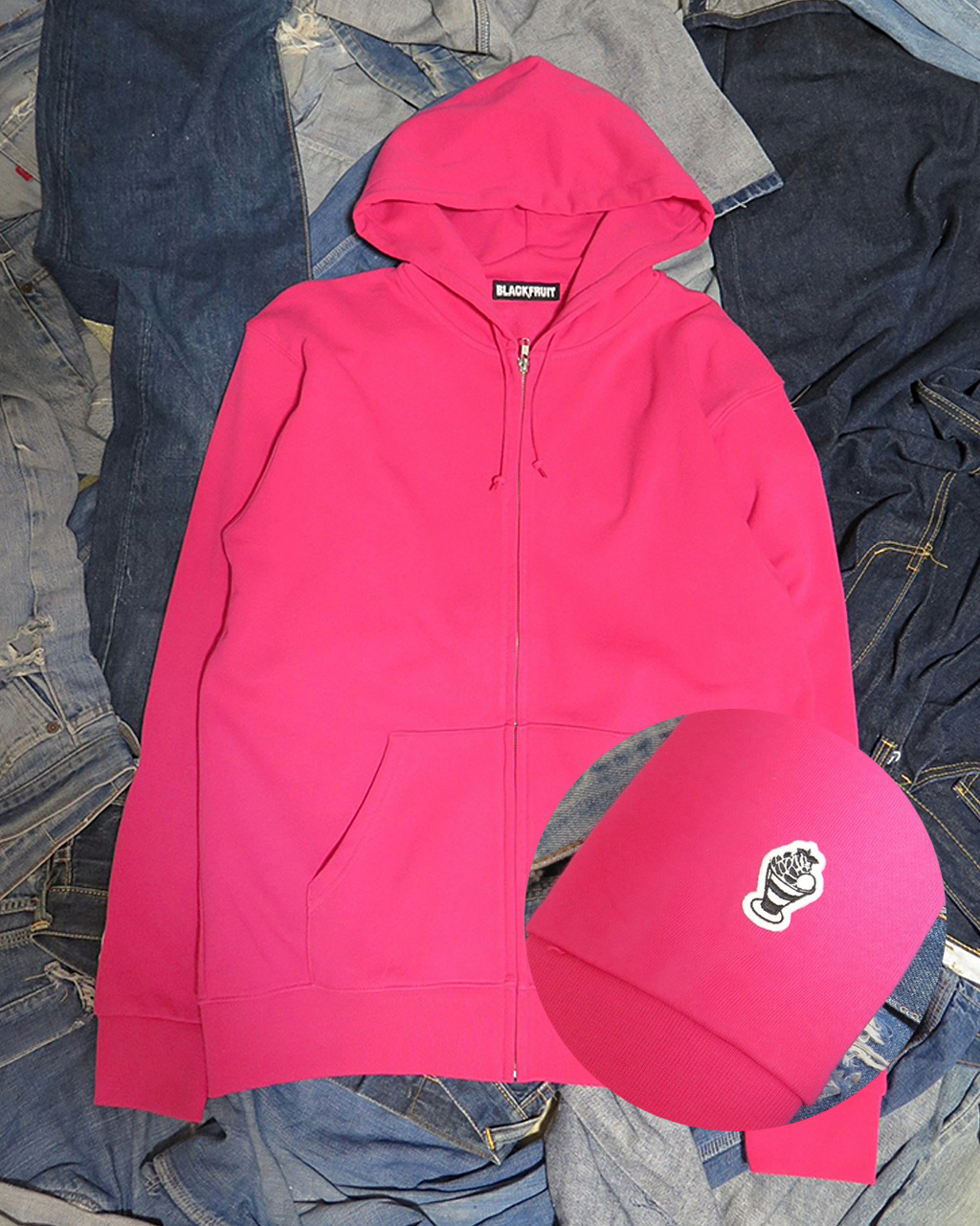 SLEEVE ONE-POINT EMBLEMED PARFAIT ZIP-UP HOODED SWEATSHIRT